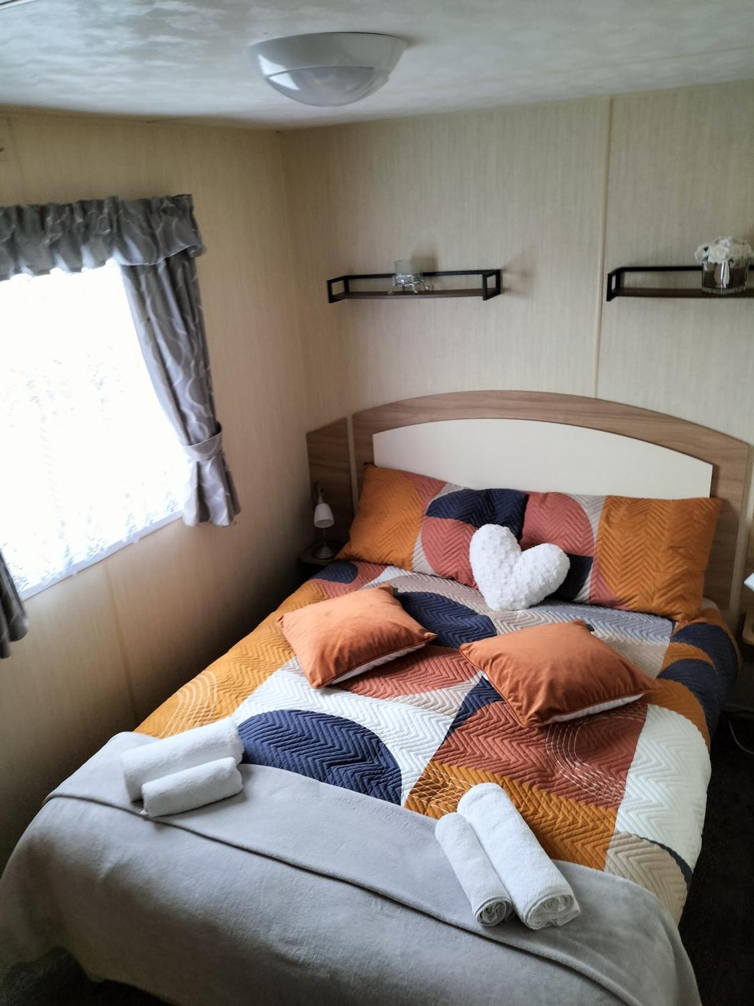 3 Bedroom Caravan, Edi Rita, Robin Hood, Pet Friendly Meliden Exteriör bild