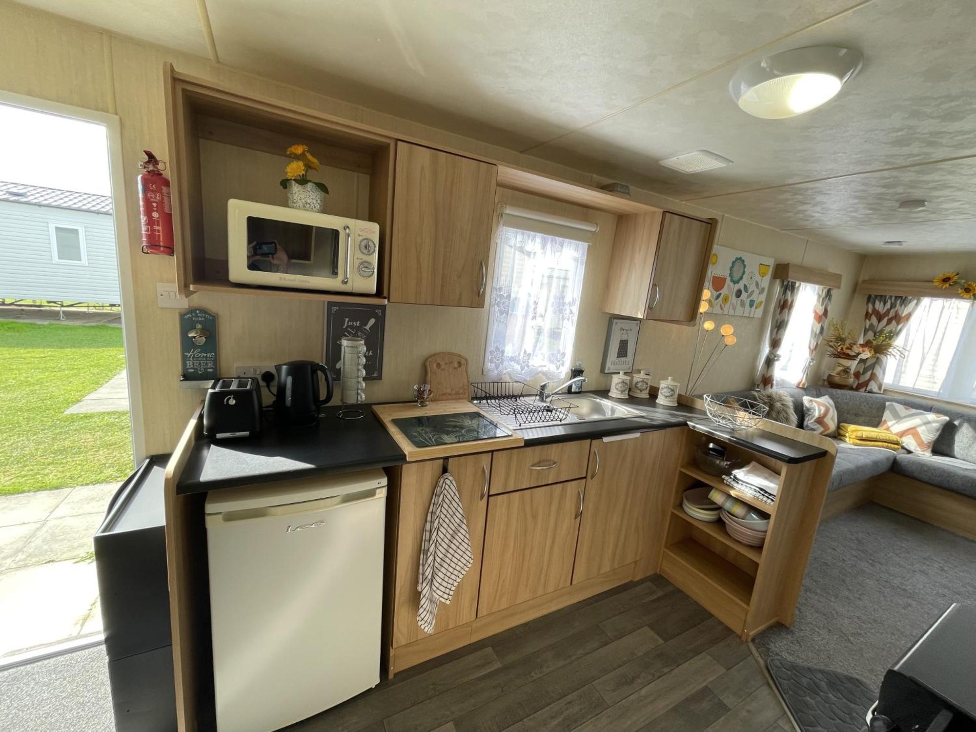 3 Bedroom Caravan, Edi Rita, Robin Hood, Pet Friendly Meliden Exteriör bild